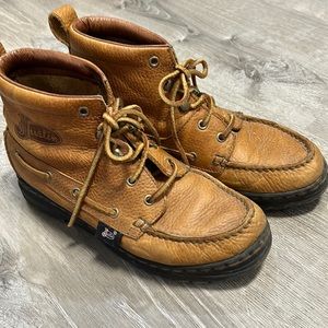 Justin ankle boots. Hiking style. Size 6.5